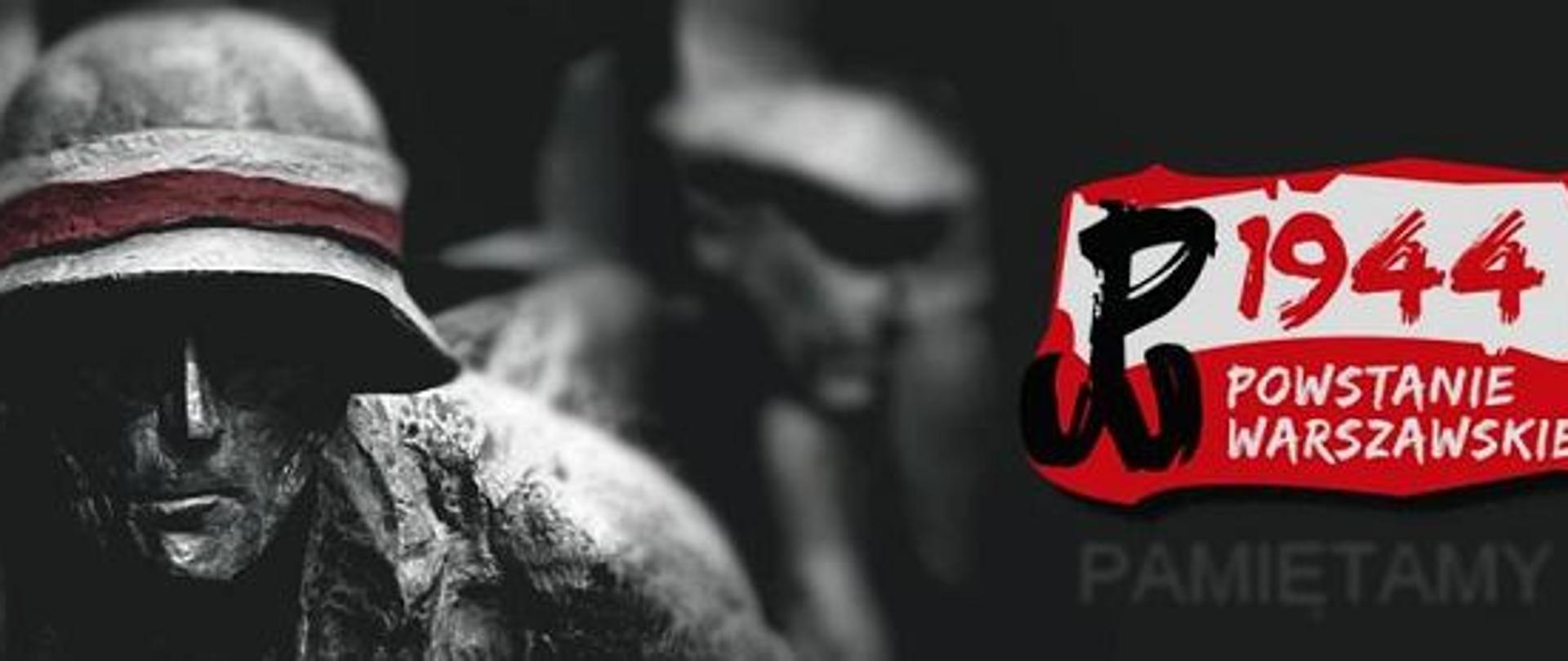 zdjęcie pokazujące powstańca przy symbolu Powstania Warszawskiego