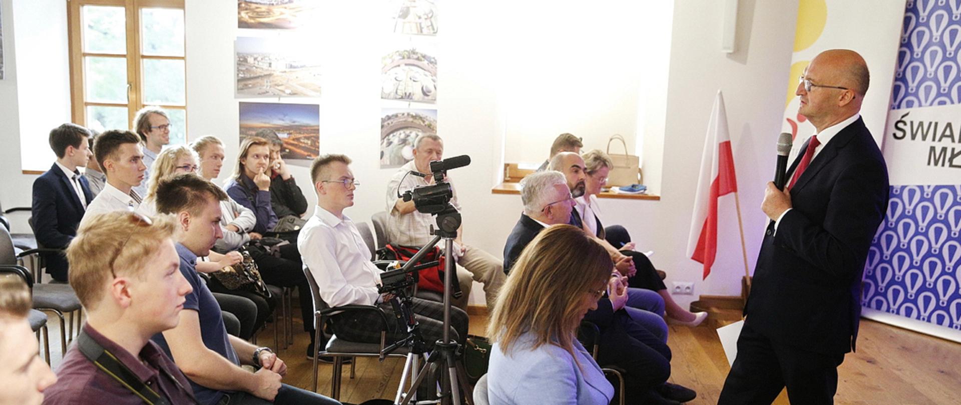 First debates on the achievements of Polish foreign policy in 2015-2019