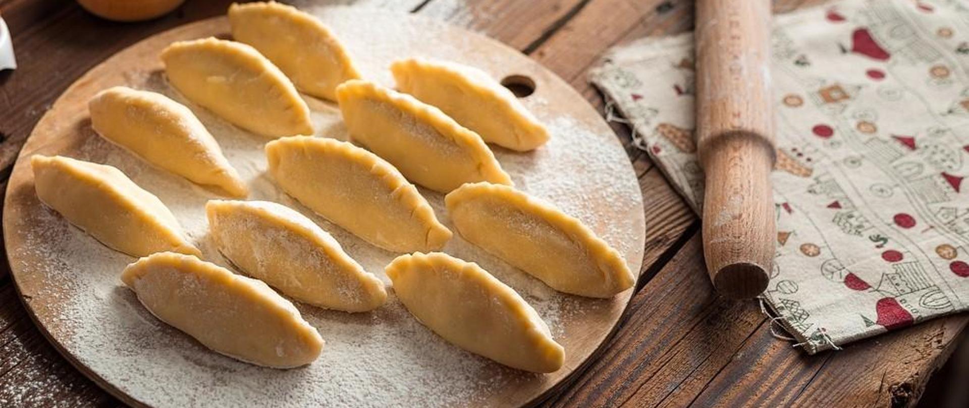 pt. „Wymagania higieniczno-sanitarne obowiązujące przy produkcji i wprowadzaniu do obrotu żywności przez Koła Gospodyń Wiejskich”.