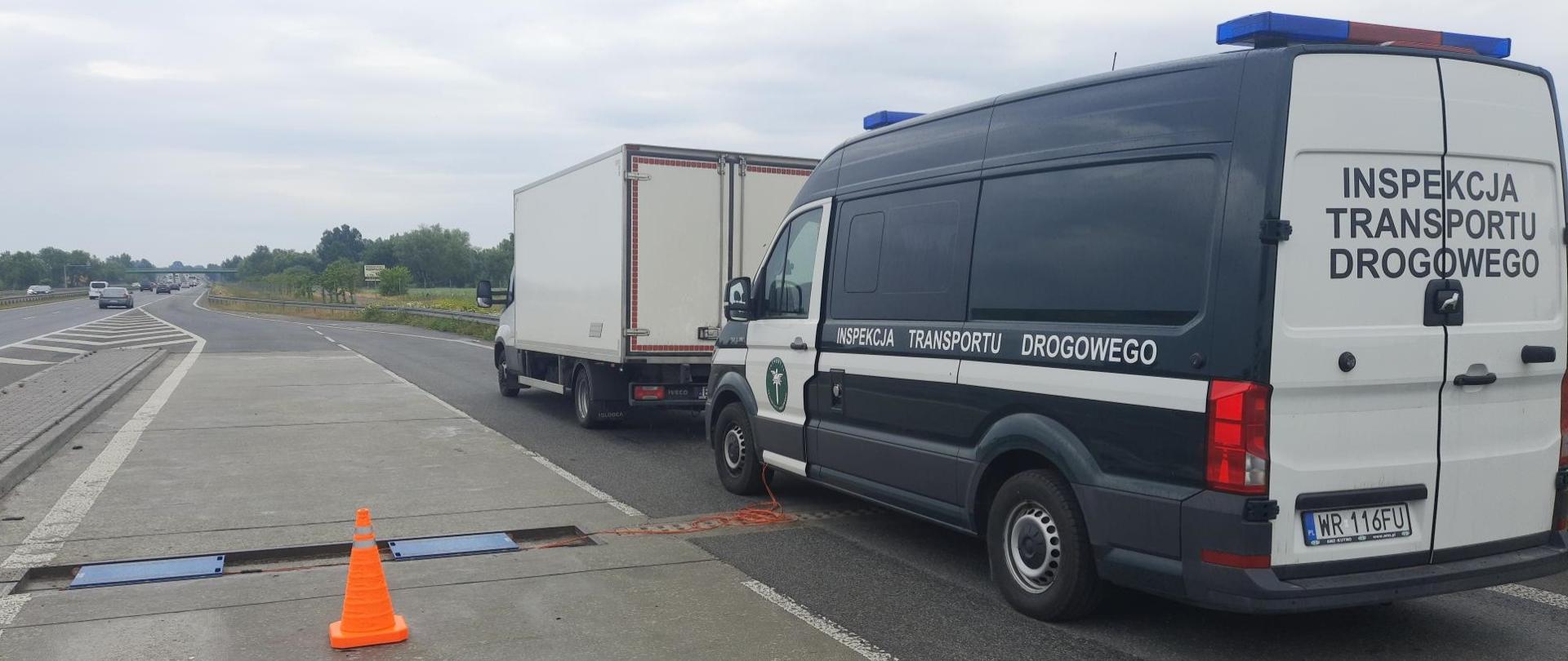 Znacznie przeładowany „dostawczak”