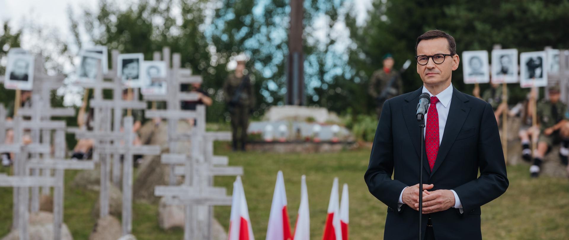 Prime Minister Mateusz Morawiecki during the ceremonial thresholds with the Day of Remembrance for the Victims of the Augustów Roundup in Giby, inserting a wreath at the monument..