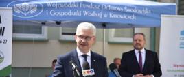 Wiceminister Ireneusz Zyska podczas inauguracji punktu informacyjnego programu Czyste Powietrze w Opatowie