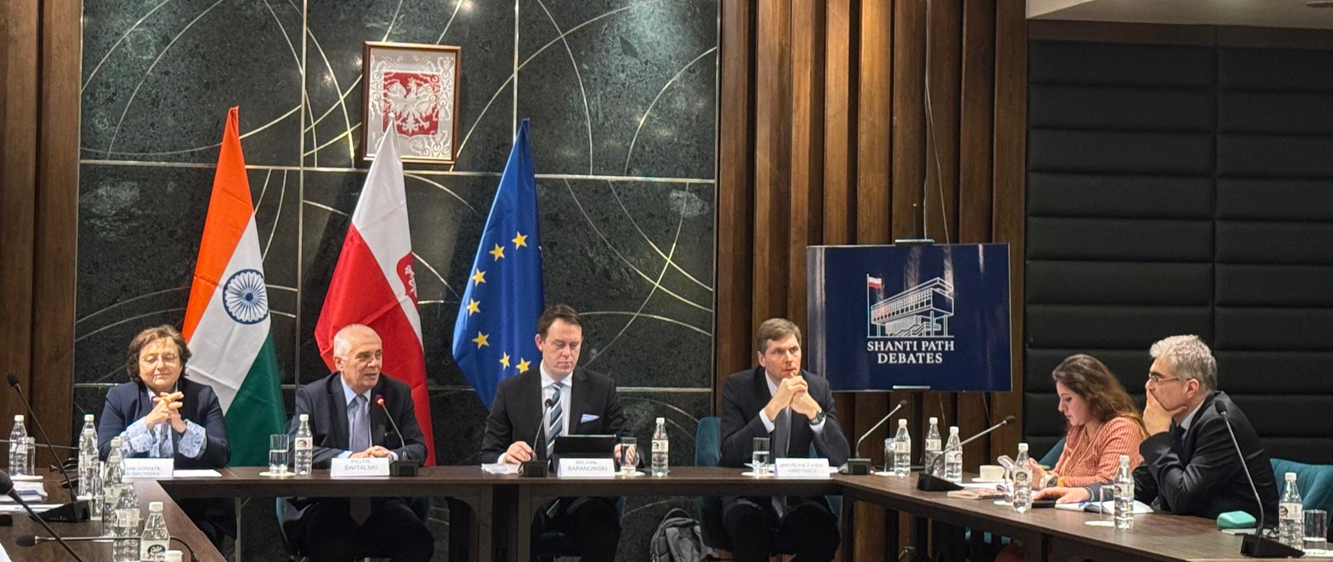 Participants of the fourth edition of Shantipath Debates sitting at the table (New Delhi)