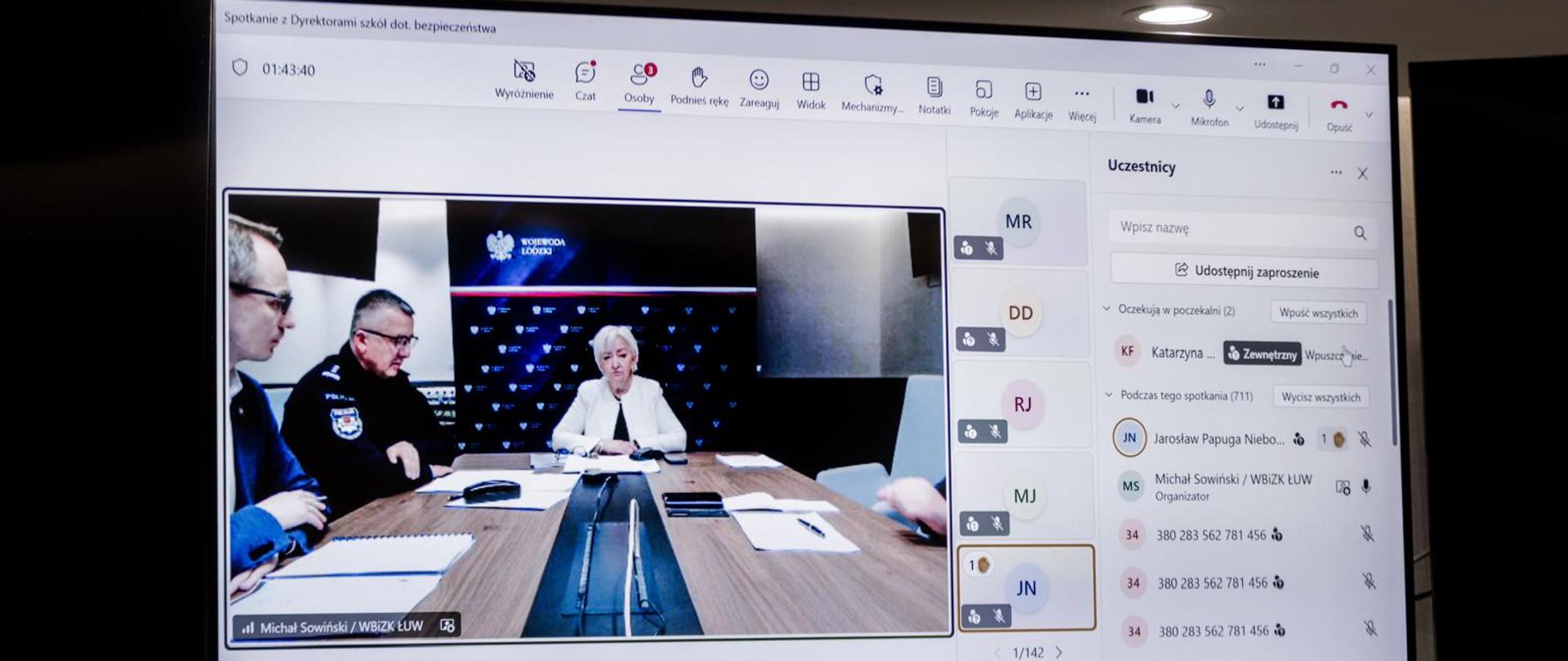 Ekran - spotkanie z dyrektorami szkół dotyczące bezpieczeństwa 