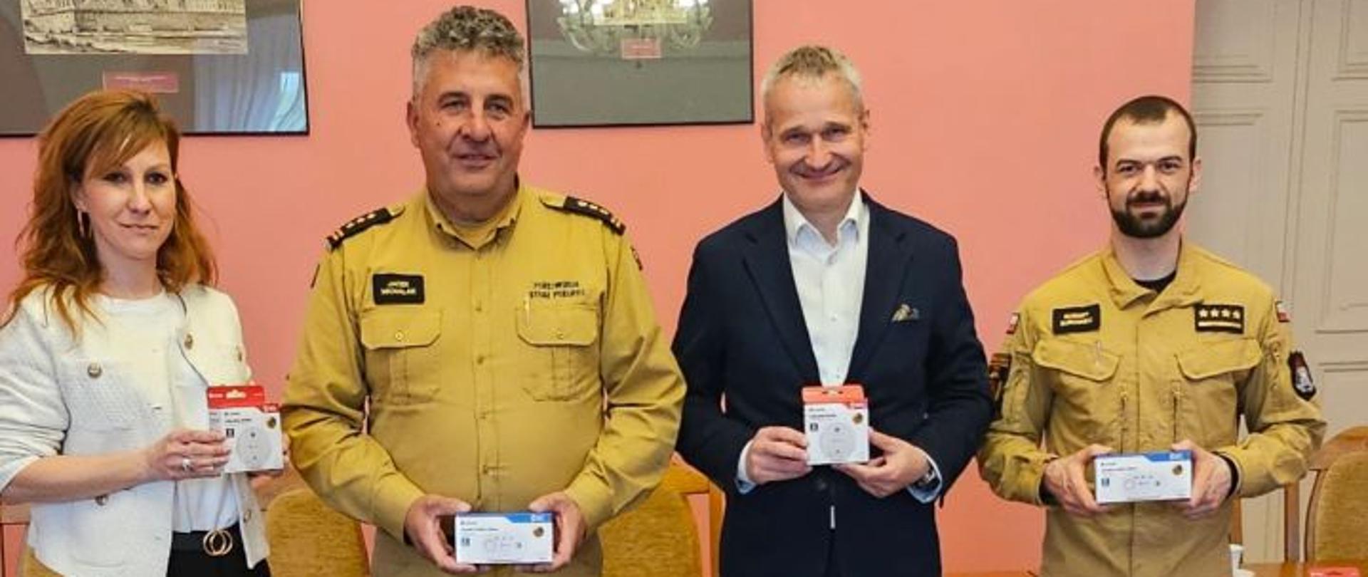 przekazanie czujek do Urzędu Miasta Poznania