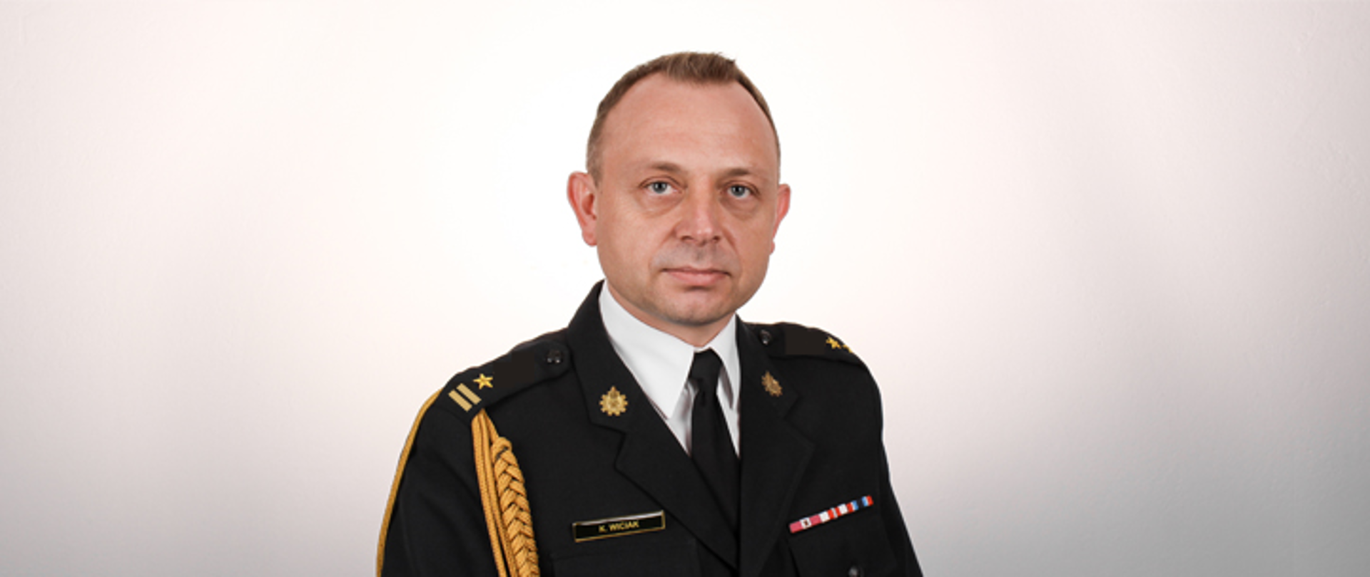 Zdjęcie portretowe mł. bryg. Krzysztofa Wiciaka Komendanta Powiatowego PSP w Prudniku