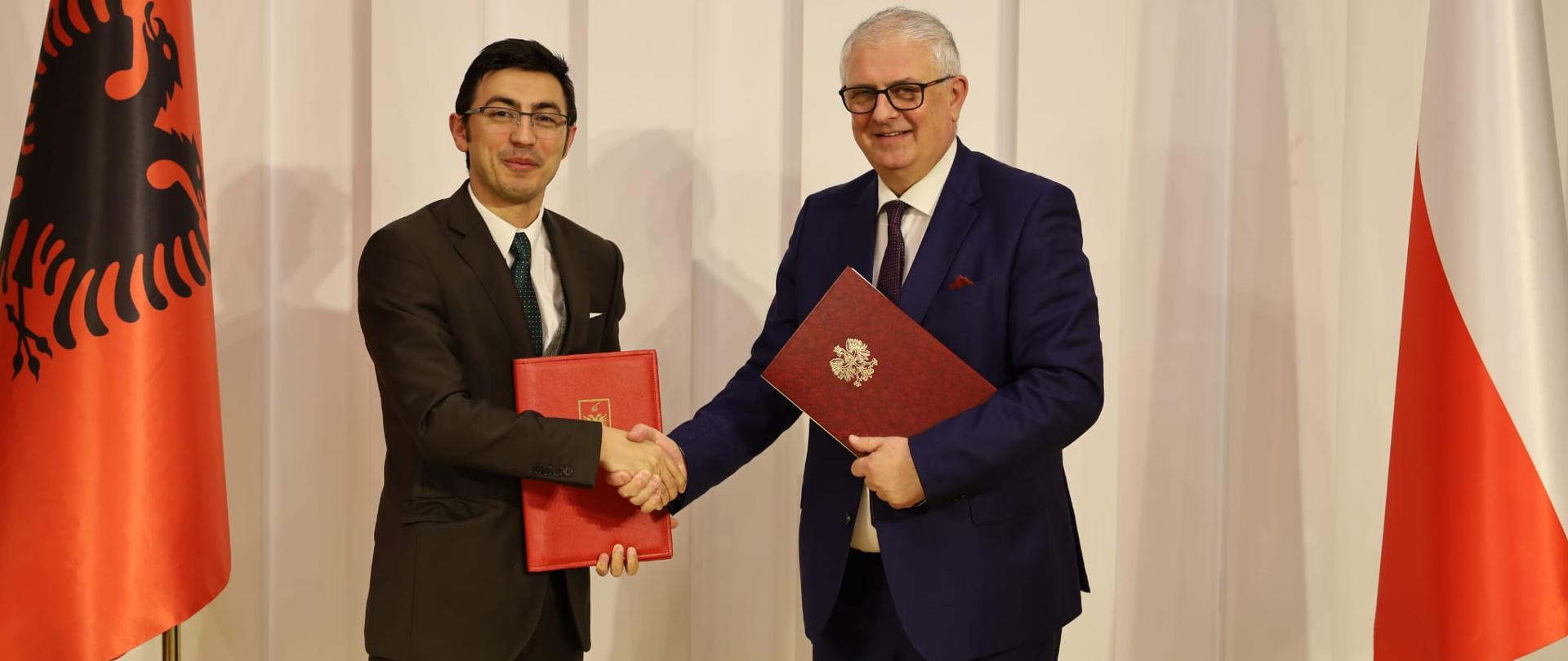 Polska rozwija współpracę gospodarczą z Albanią