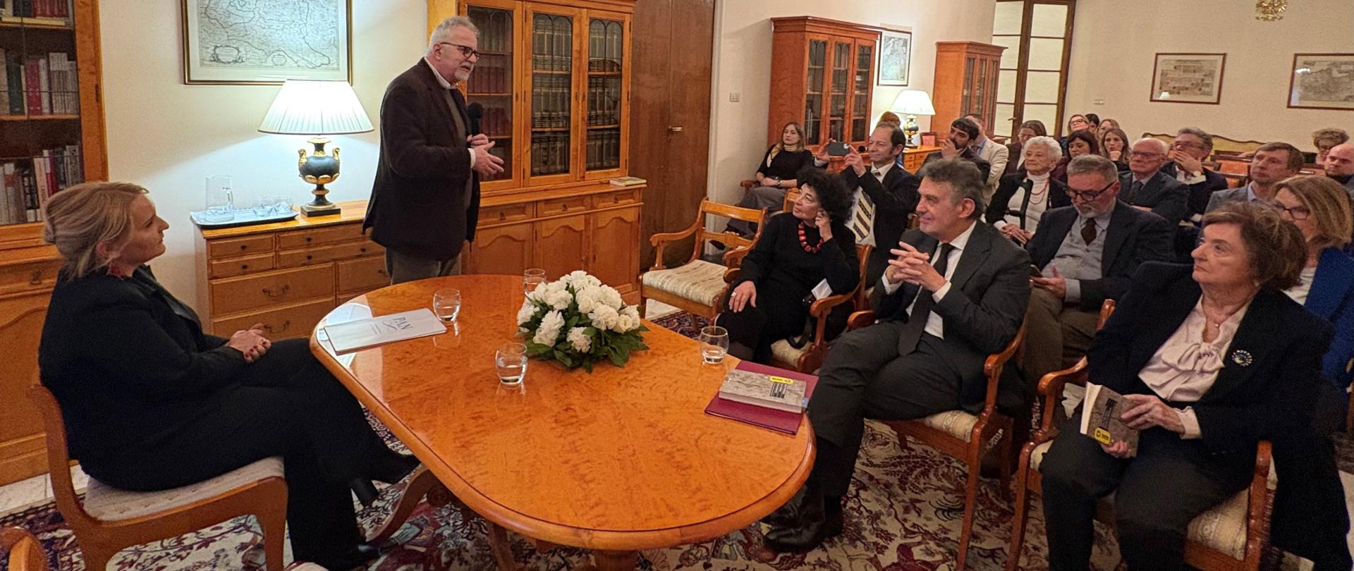 Ambasciata degli Scienziati - i partceipanti. Parla il professore Luigi Marinelli