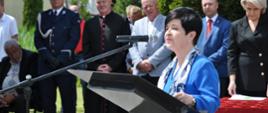 Na zdjęciu Poseł dr Joanna Borowiak podczas okolicznościowego przemówienia