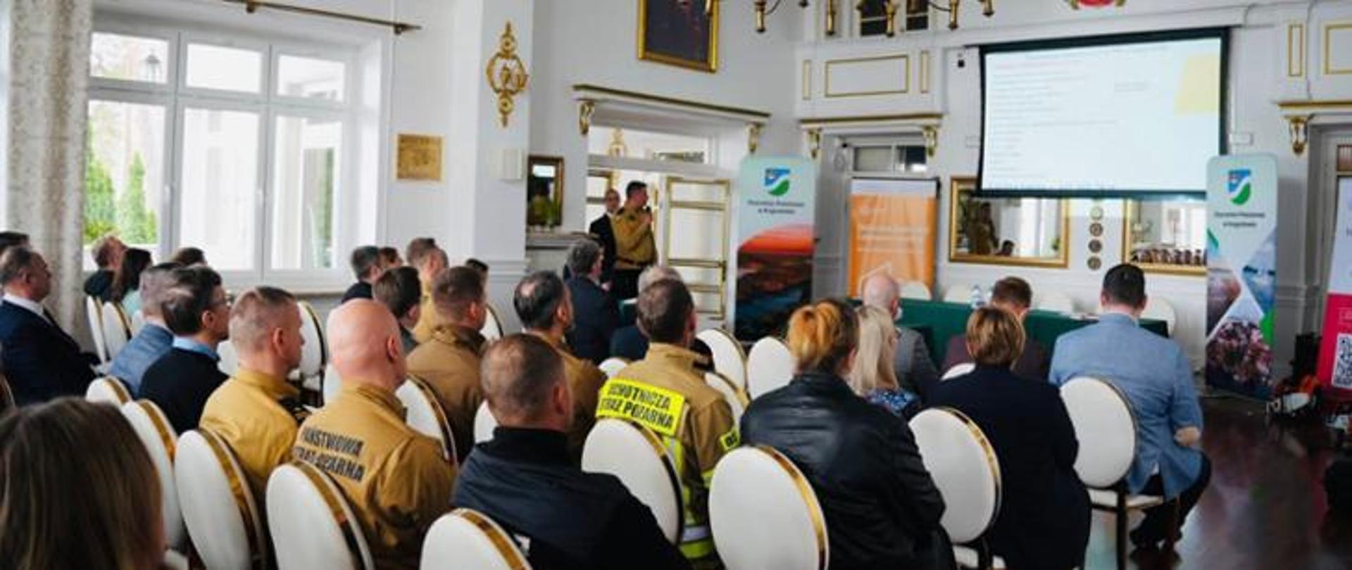 Augustowska konferencja dot. realizacji Programu Ochrony Ludności i Obrony Cywilnej