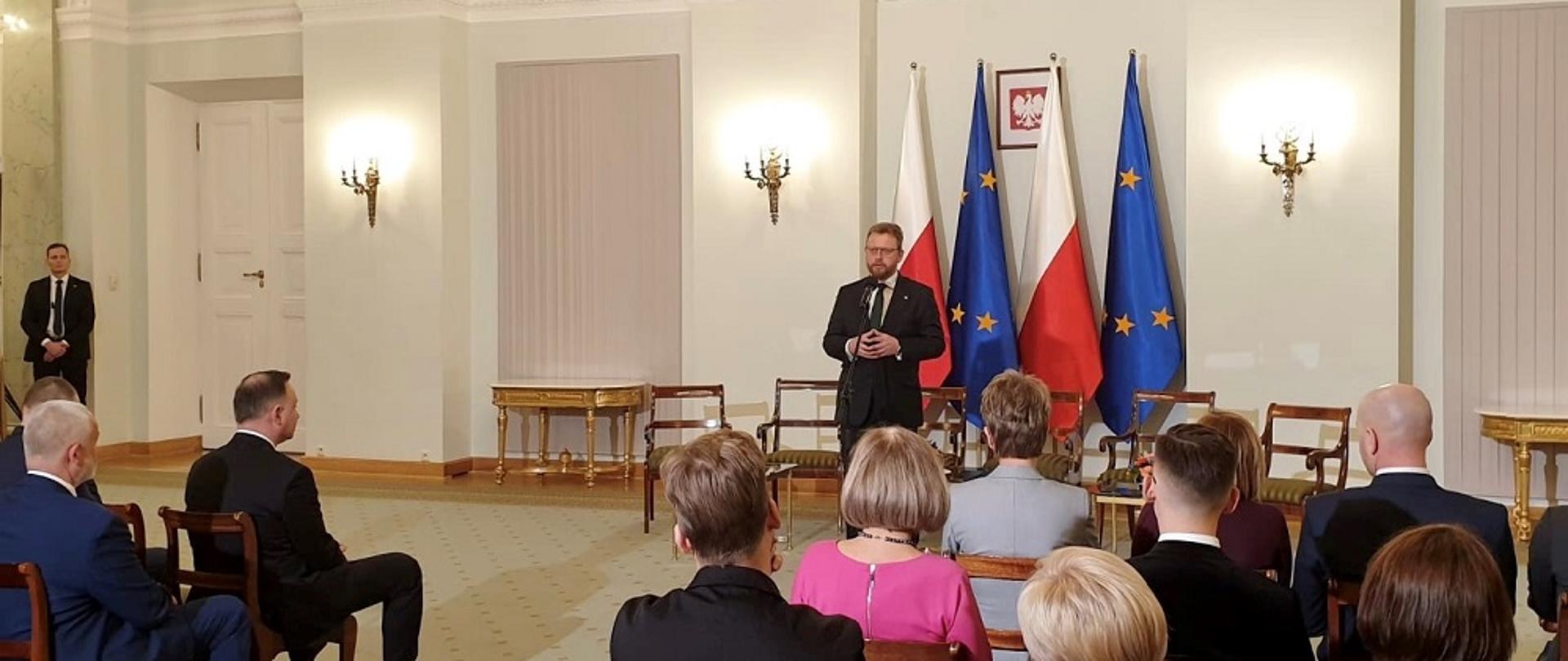 Minister Zdrowia prof. Łukasz Szumowski w Pałacu Prezydenckim z okazji przyjęcia przez Radę Ministrów uchwały o Narodowej Strategii Onkologicznej