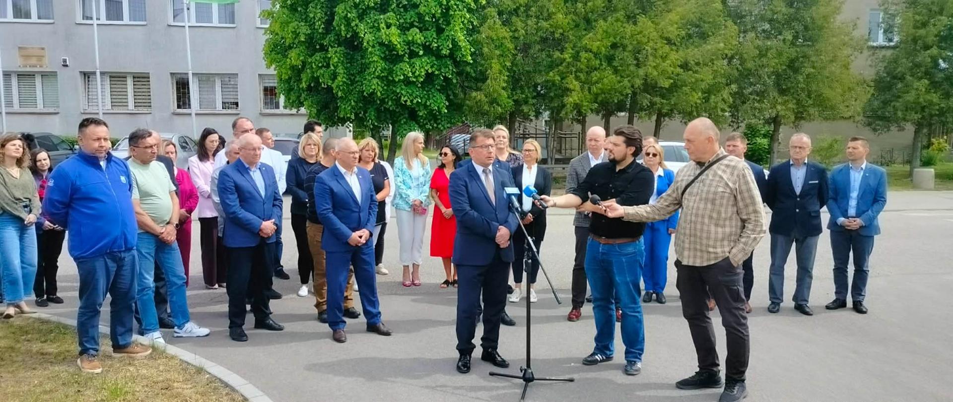 Konferencja prasowa w sprawie drogi wojewódzkiej nr 687 Juszkowy Gród – Zwodzieckie