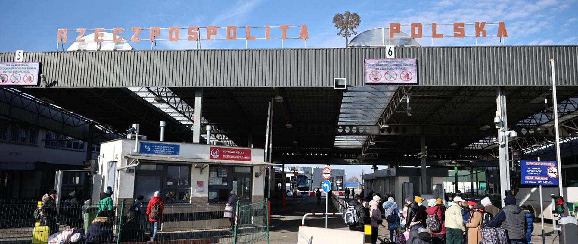 Sejm przyjął nowelizację specustawy dotyczącej pomocy uchodźcom wojennym z Ukrainy