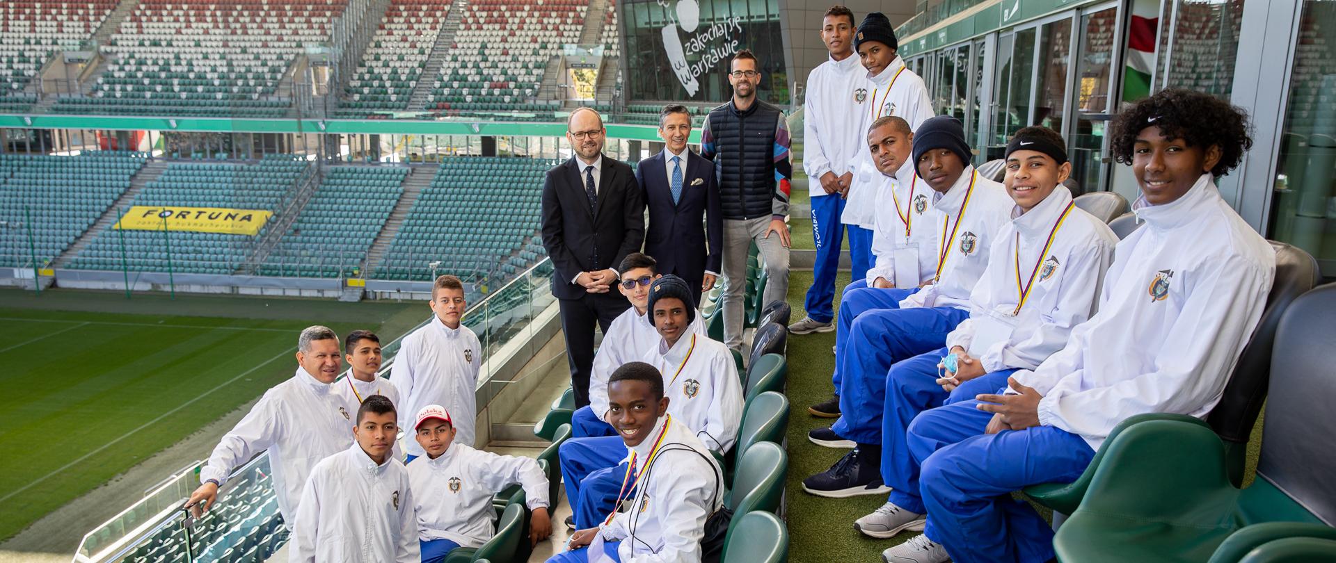 Jóvenes deportistas colombianos visitan Polonia