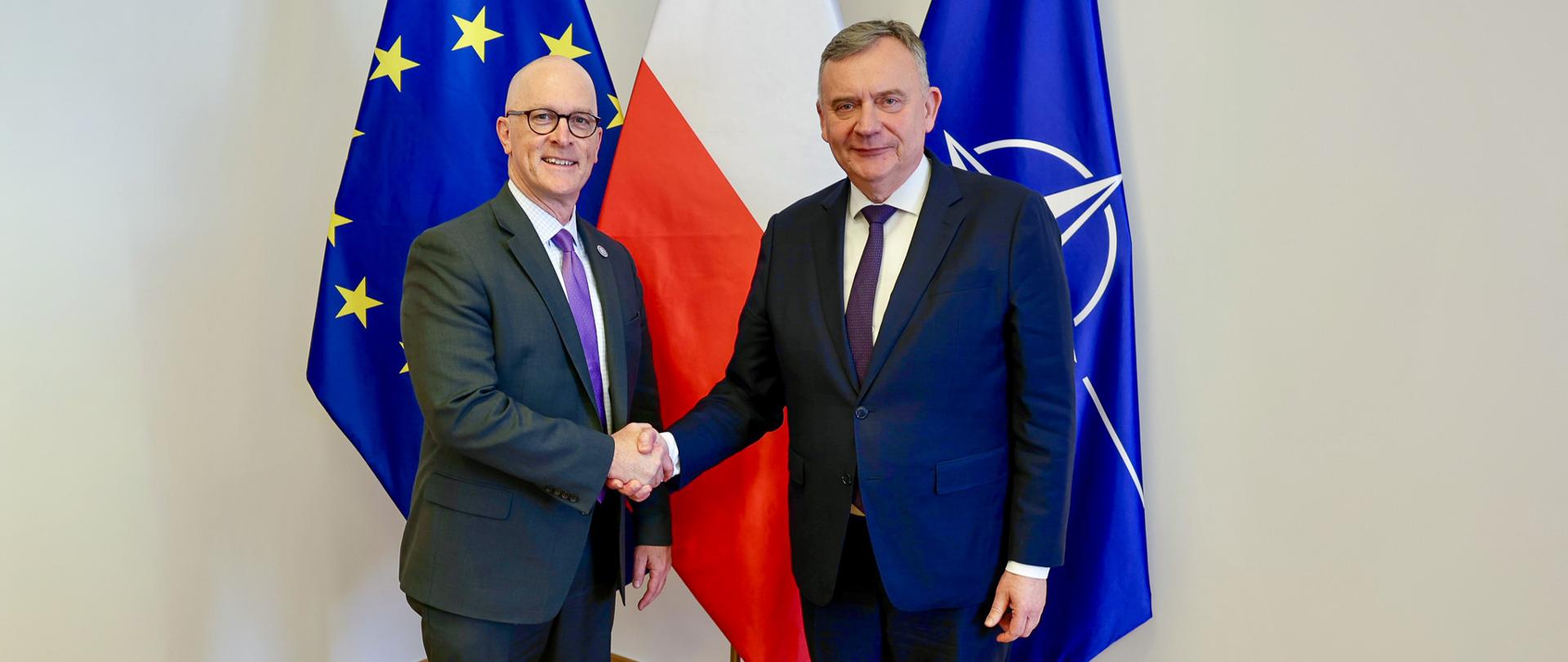 20 listopada 2025 r., wiceminister obrony narodowej Paweł Bejda spotkał się z dyrektorem Agencji Współpracy w Zakresie Bezpieczeństwa Obronnego (DSCA), Michaelem F. Millerem.