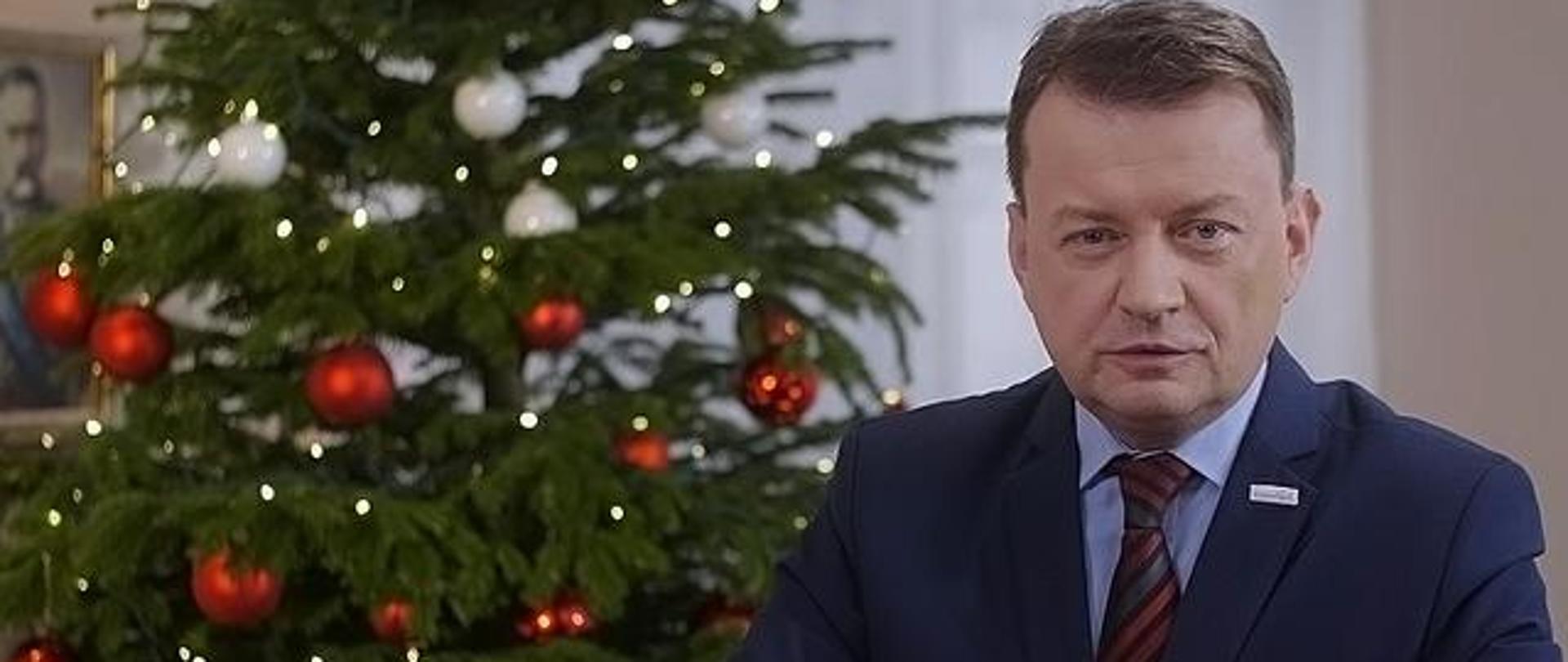 211218_MMB_spotswiateczny_MON_01