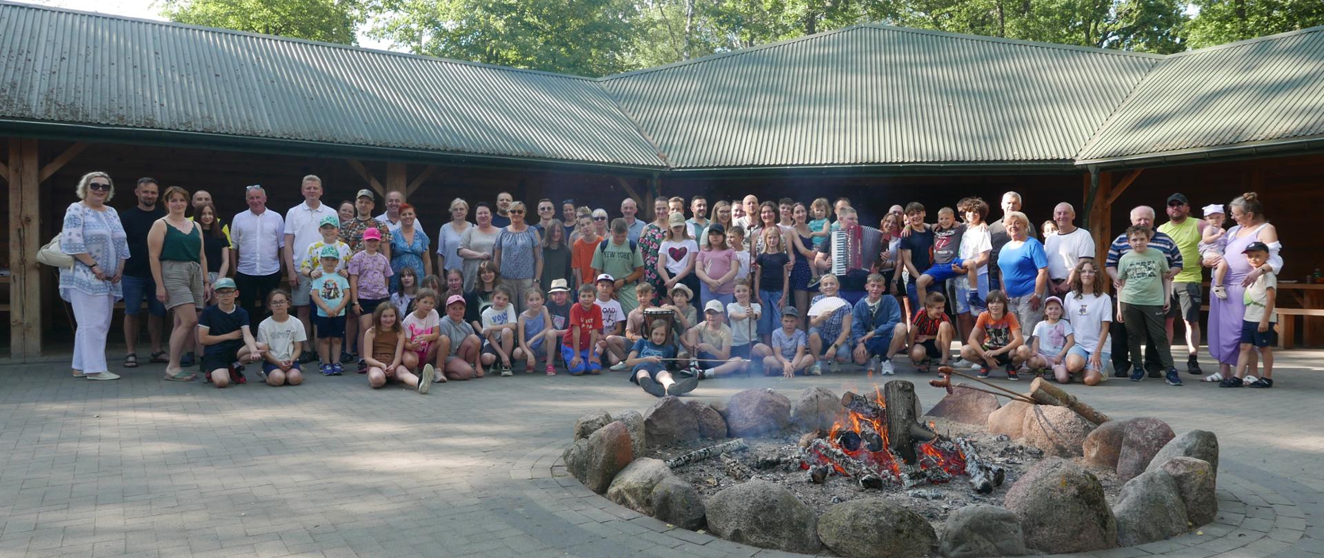 Wszyscy na zdjęciu