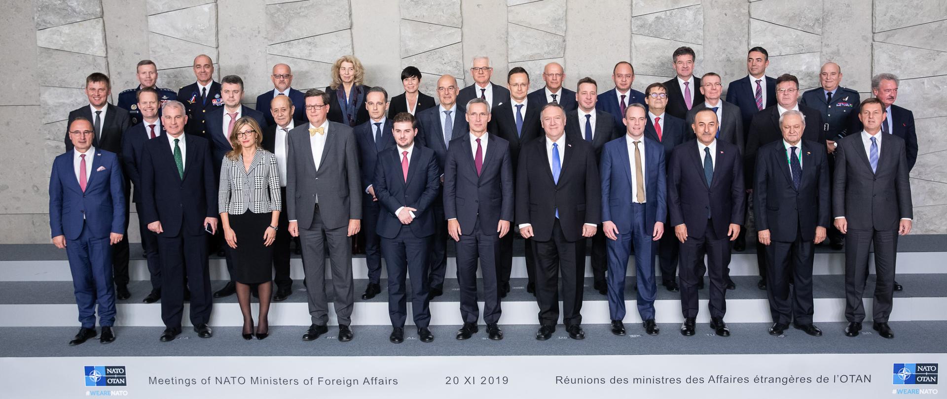 Family Foto, spotkanie ministrów spraw zagranicznych krajów NATO, Bruksela, 20 listopada 2019 r.