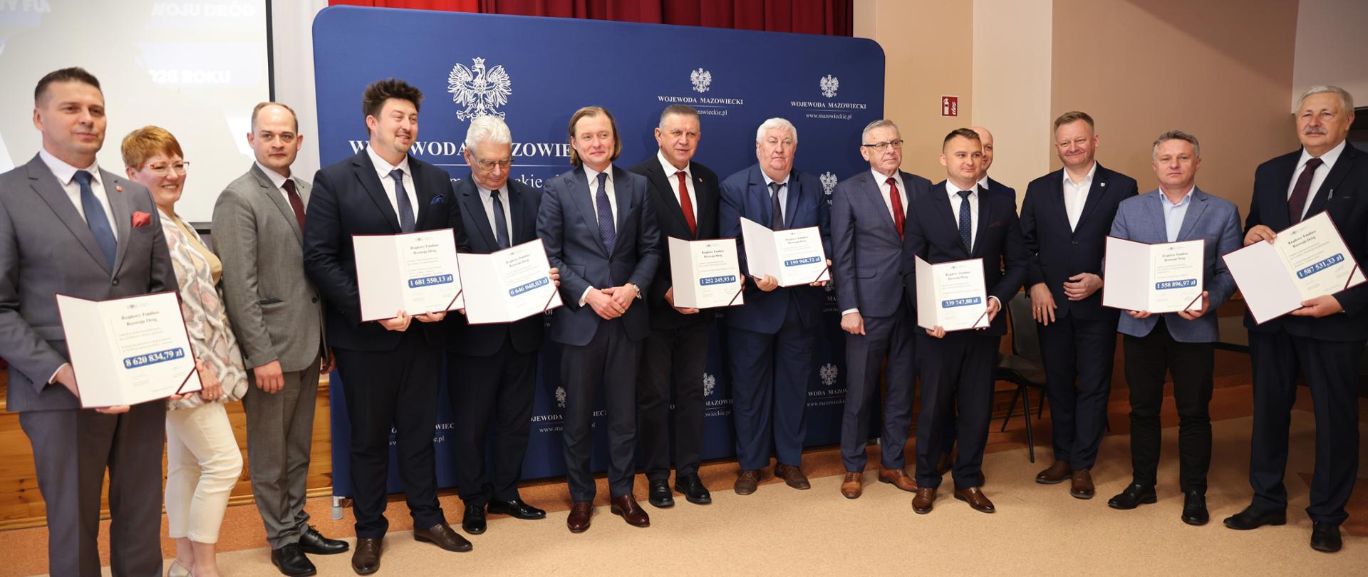 Miliony na drogi w regionie ciechanowskim – będzie bezpieczniej i nowocześniej!