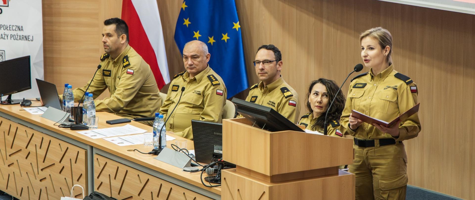 Konferencja pt. „Ochrona ludności i obrona cywilna – nowe wyzwania edukacyjno–informacyjne stojące przed Państwową Strażą Pożarną”.