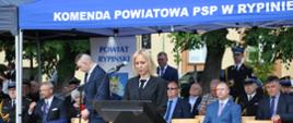 Na zdjęciu reprezentant Sekretarza Stanu w Ministerstwie Rolnictwa i Rozwoju Wsi Minister Anny Gembickiej - Pani Żaneta Karbowska w trakcie okolicznościowego przemówienia.