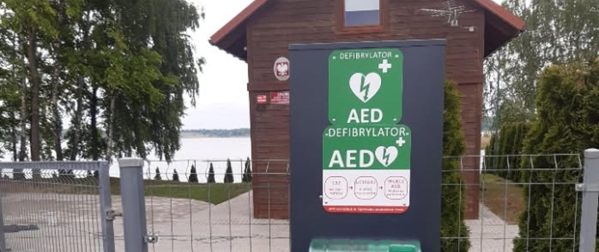 Defibrylator AED