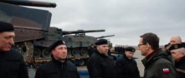 Premier Mateusz Morawiecki podczas wizyty w Kijowie przekazał pierwsze czołgi Leopard dla Ukrainy,
