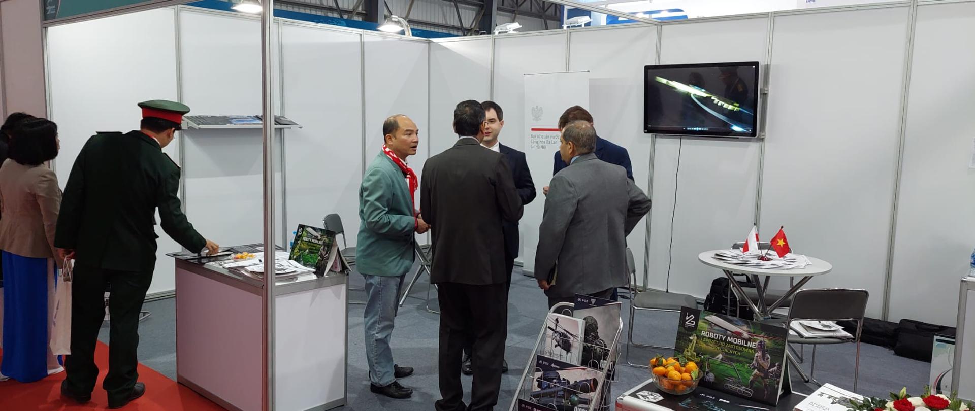 Polska obecna na targach przemysłu obronnego w Wietnamie 