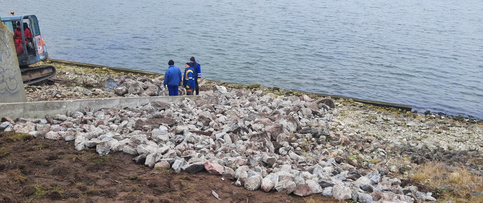 Zakończyliśmy prace związane z zadaniem „Uzupełnienie ubytków na zaporze bocznej w Kołudzie Małej”