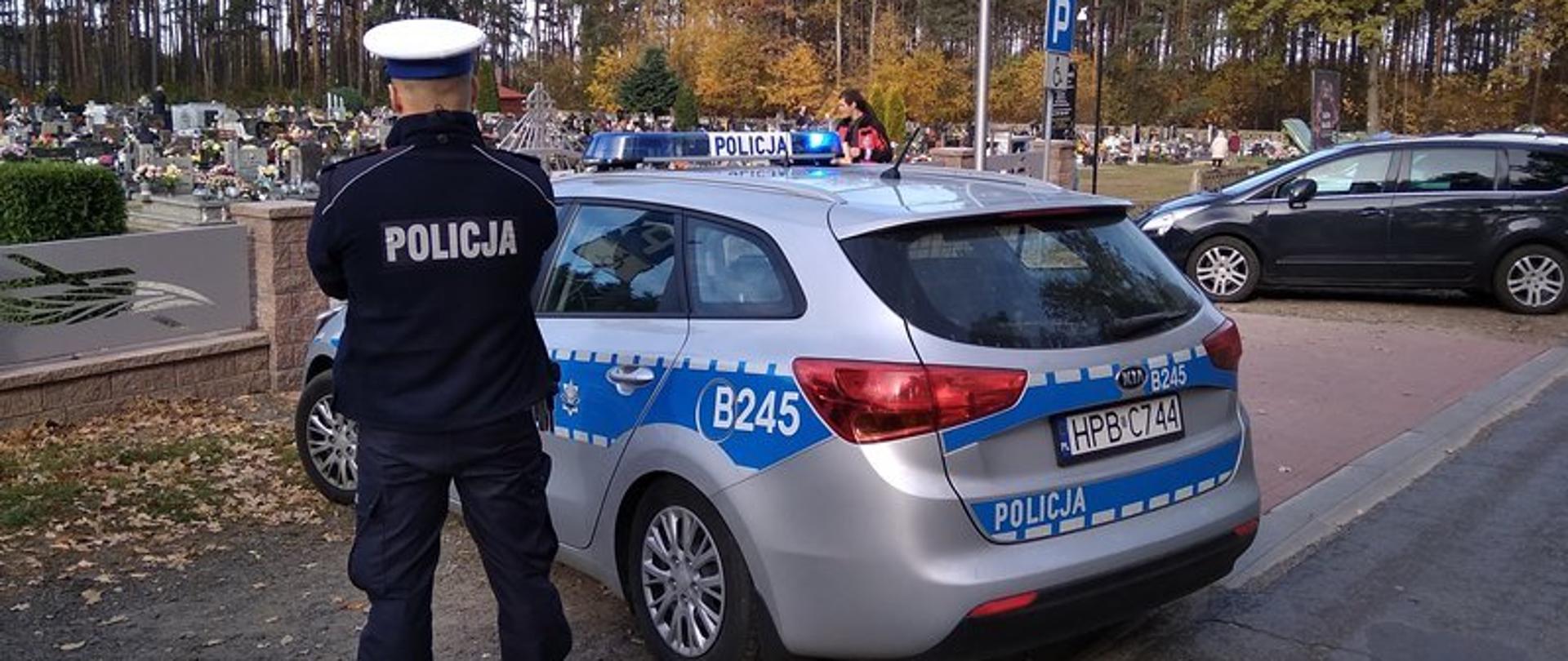 W piątek rozpocznie się policyjna Akcja Znicz 2025