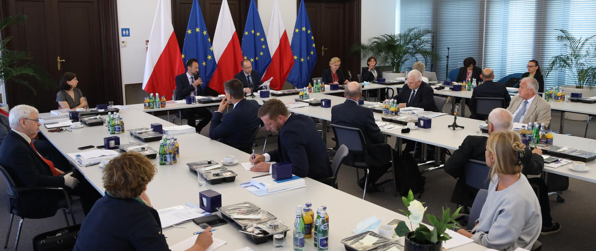 Inauguracyjne posiedzenie Państwowej Rady Gospodarki Wodnej 5. kadencji