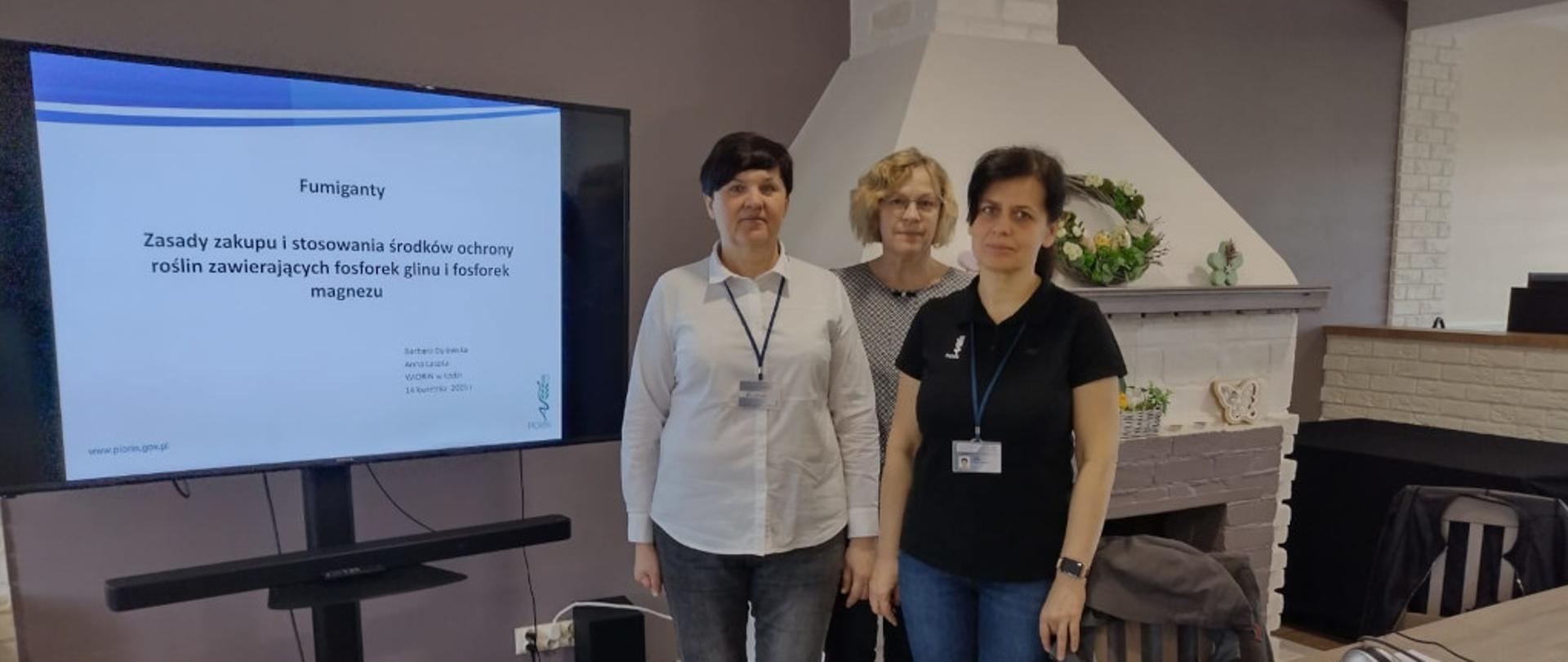 od lewej Barbara Dylewska - WIORiN w Łodzi, Barbara Zadka - ZS CKR w Lututowie, Anna Lasota - WIORiN w Łodzi