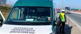 Inspektorzy z Konina pojawili się na autostradzie A2 z anteną DSRC do zdalnego odczytu tachografów