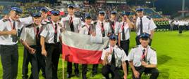 CTIF 2022 - Reprezentacja Polski prezentuje swoje medale.