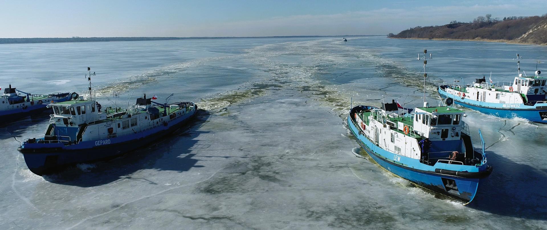 Akcja lodołamania na Zbiorniku Włocławek