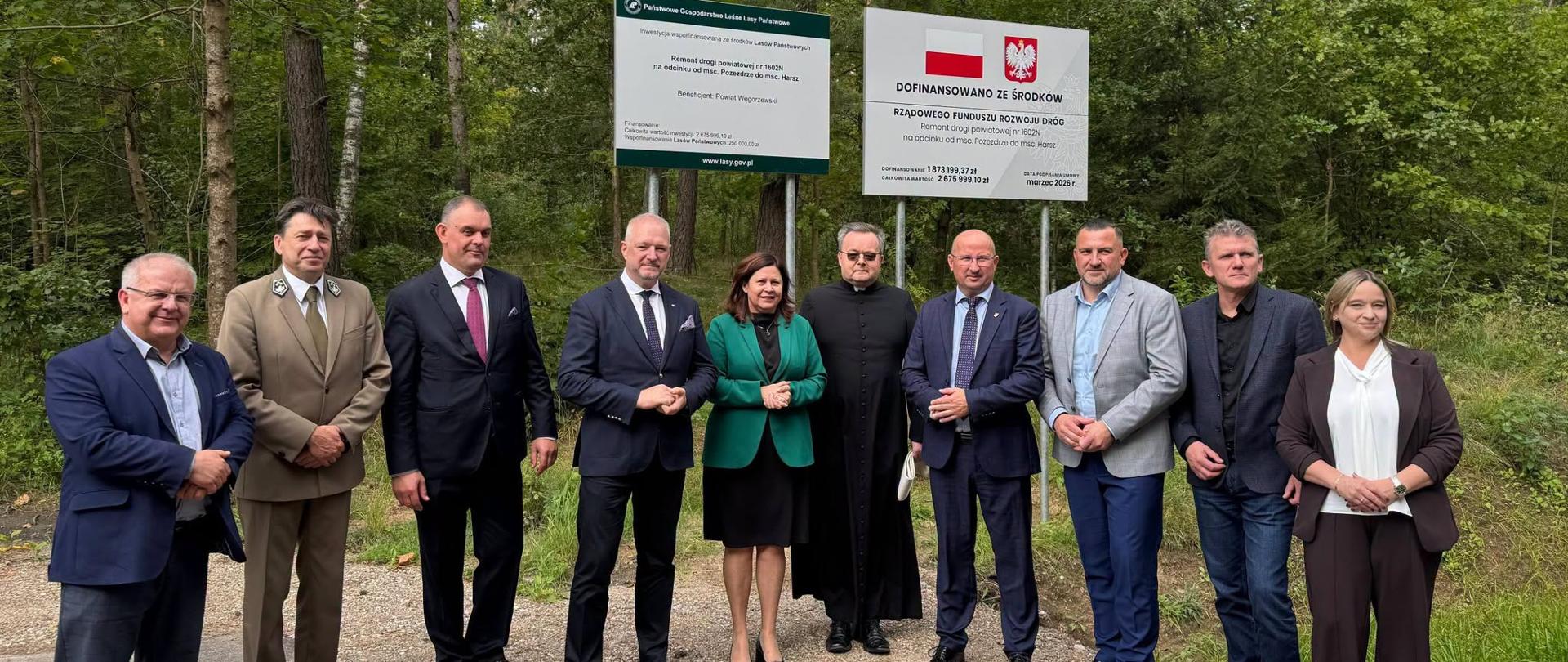 Wojewoda Król na otwarciu wyremontowanej drogi Pozezdrze–Harsz