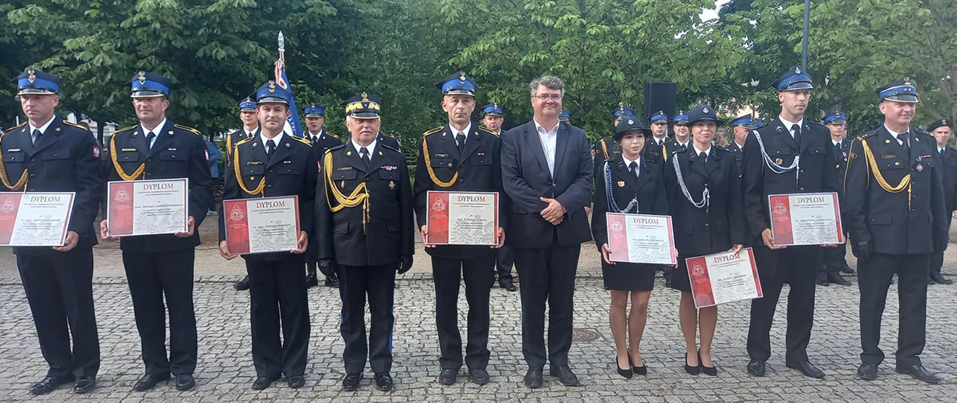 Powiatowe obchody Dnia Strażaka w Mławie