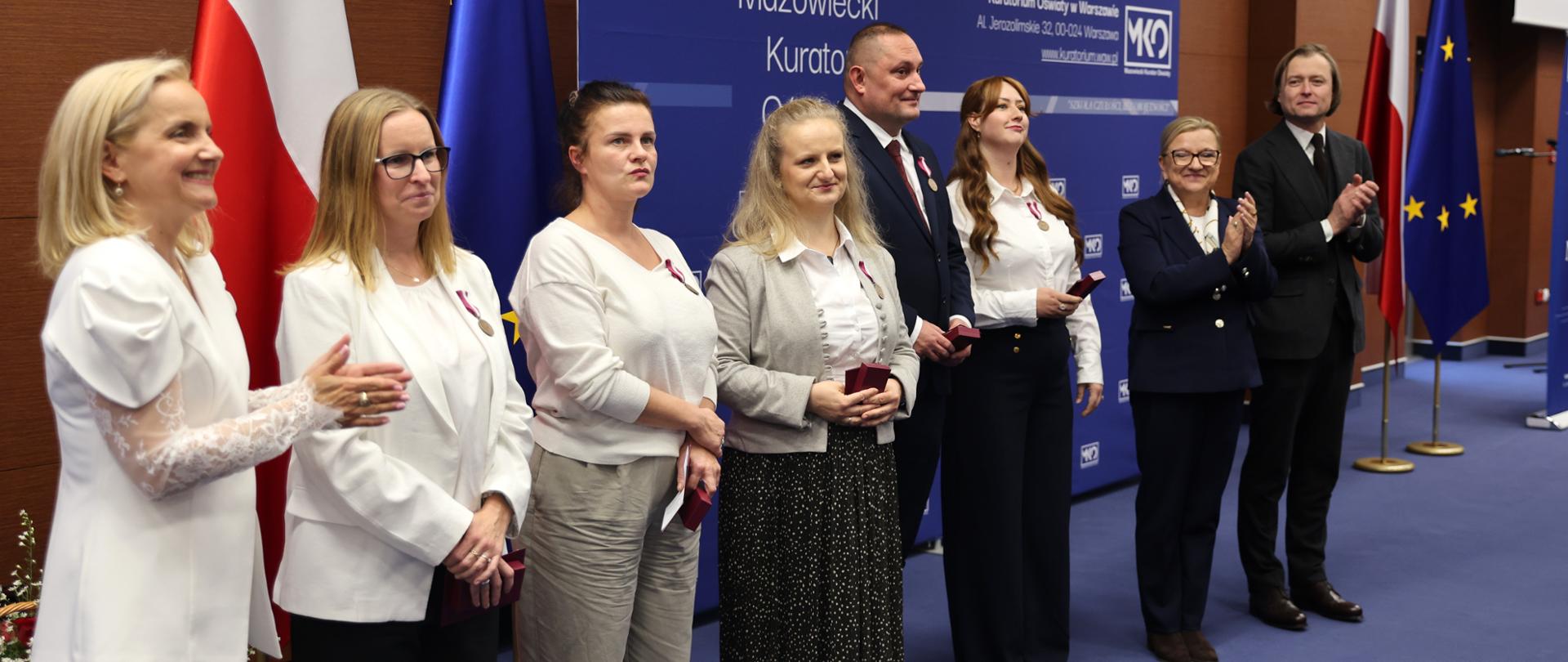 Uhonorowanie zasłużonych pracowników oświaty z okazji Dnia Edukacji Narodowej 