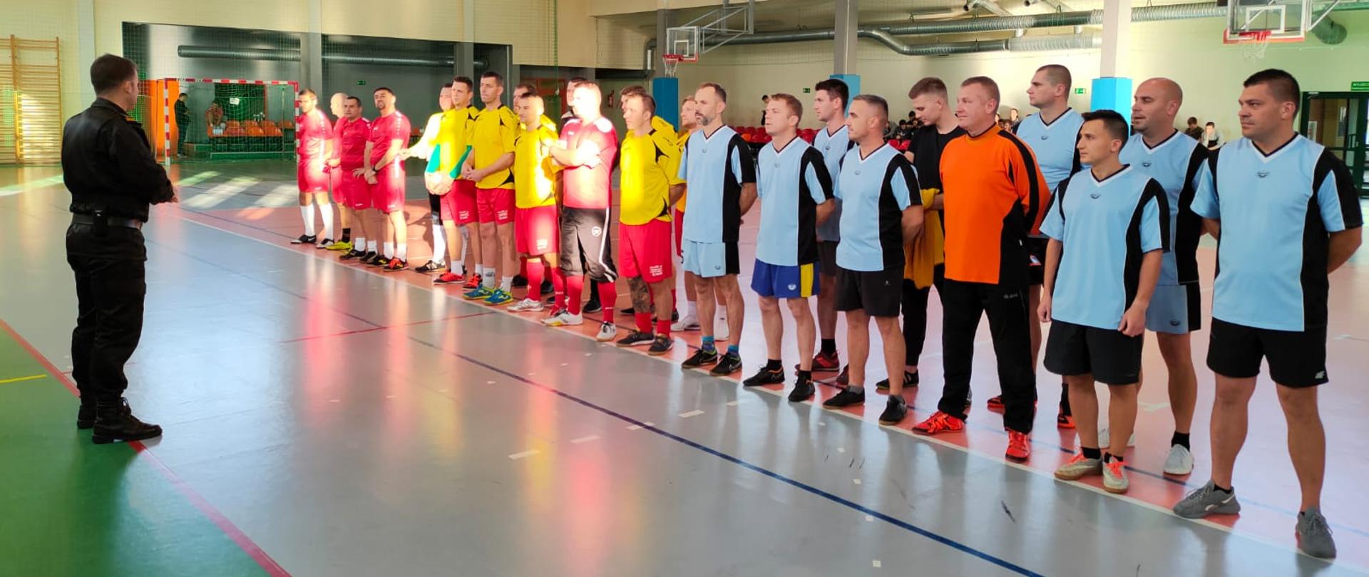 Eliminacje grupowe rozgrywek strażaków PSP woj. dolnośląskiego w halowej piłce nożnej.