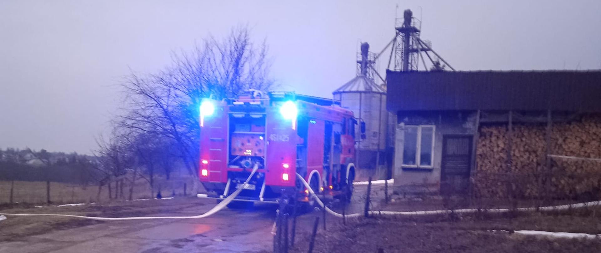 Pożar domu przy ulicy Łąkowej w Sejnach