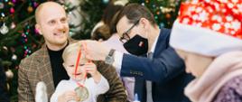 Premier Mateusz Morawiecki podczas spotkania świątecznego w Ministerstwie Pracy i Polityki Społecznej 