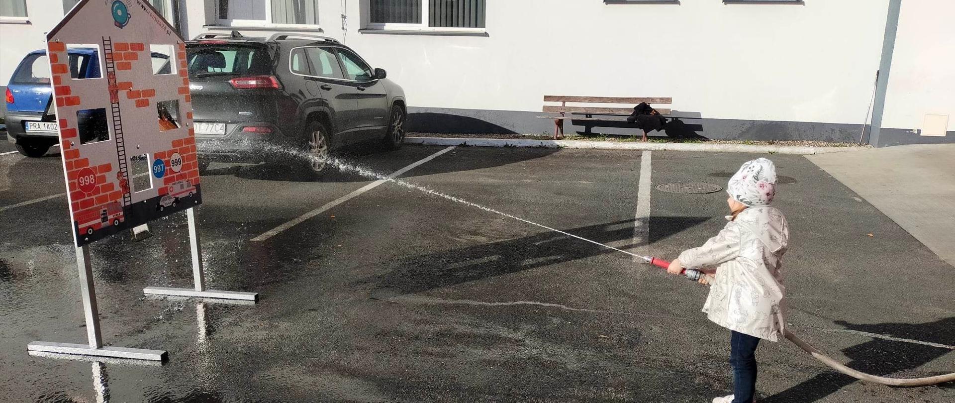 POGODA SPRZYJA „MAŁYM STRAŻAKOM”