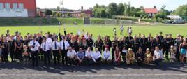 Zdjęcie grupowe uczestników zawodów.