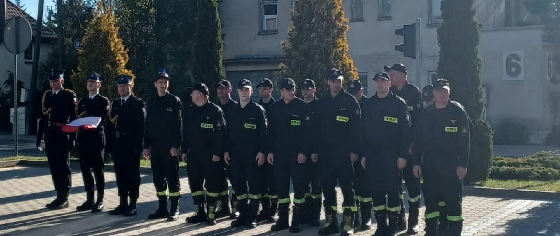Apel z okazji święta Dnia Flagi