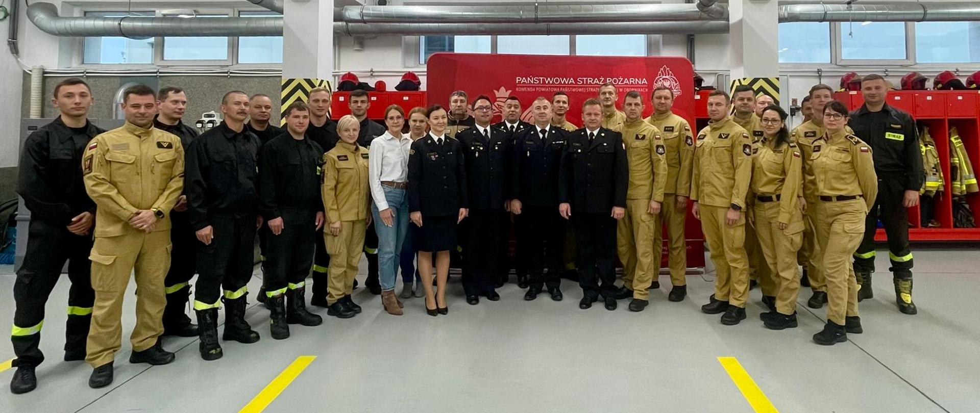 Uroczysta zmiana służby – odejście na zaopatrzenie emerytalne