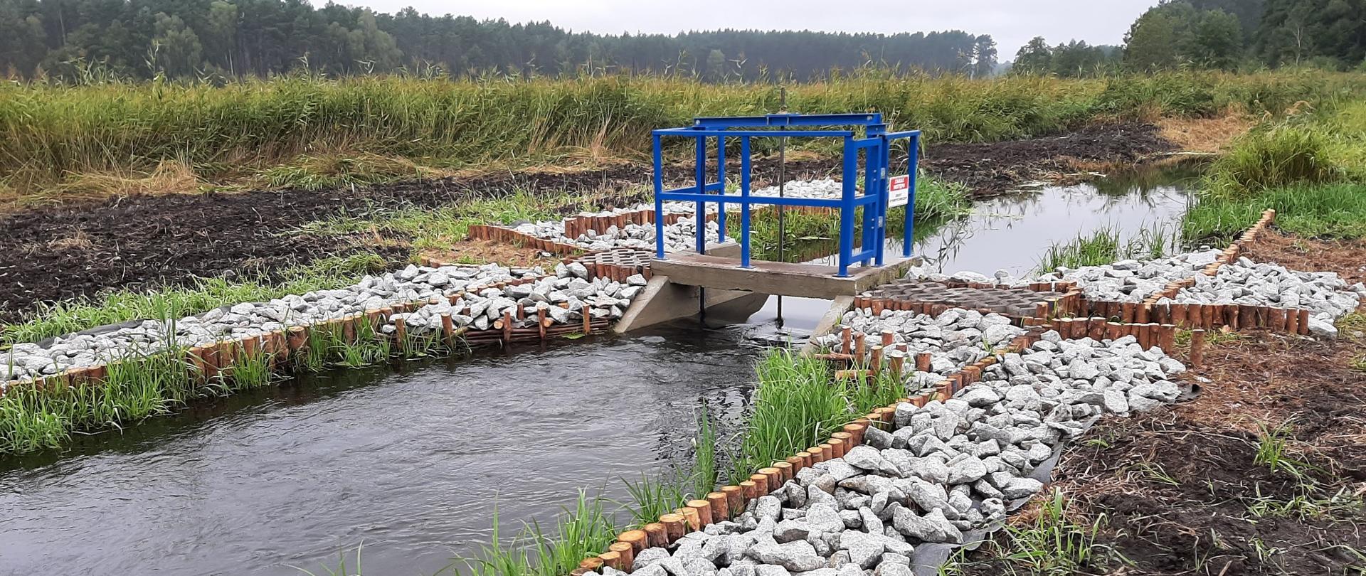 Prace remontowe zastawek na rzece Słopica
