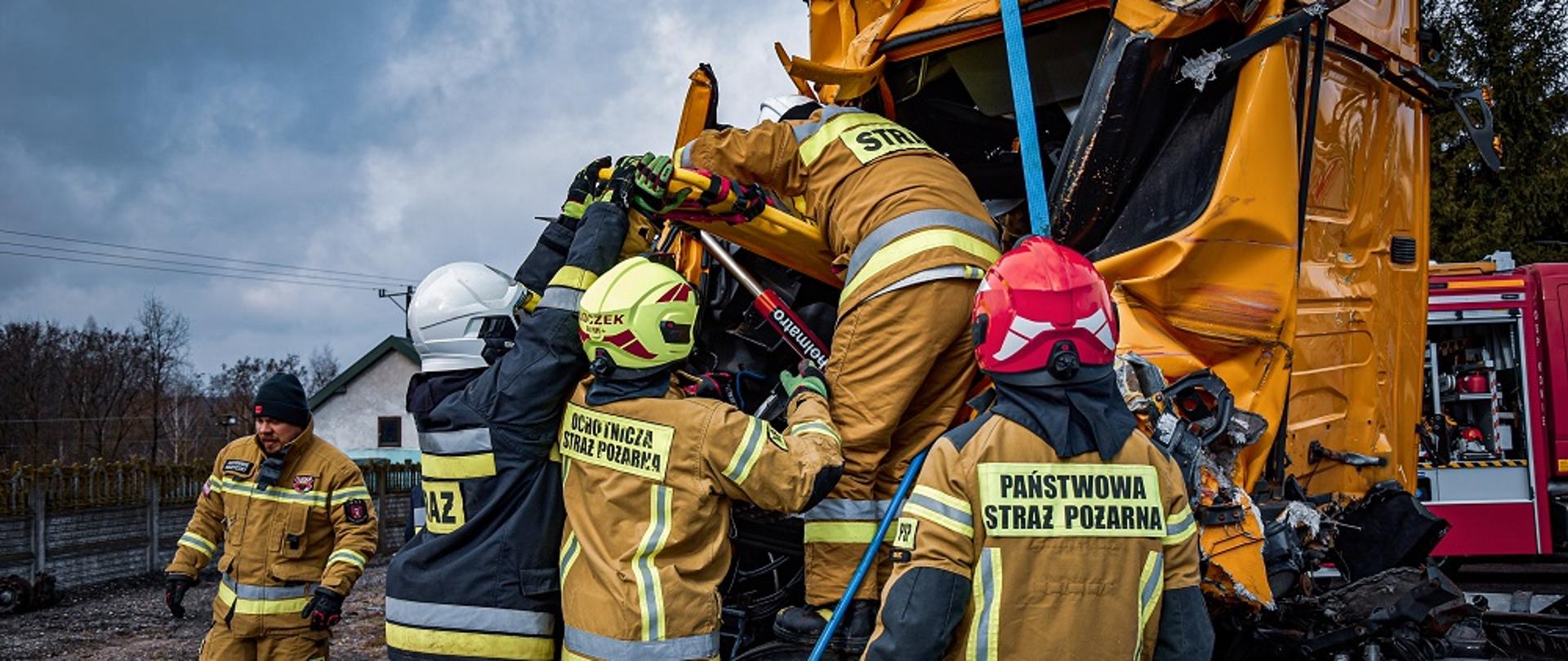 Szkolenie z zakresu cięcia ze strażakami OSP Konie