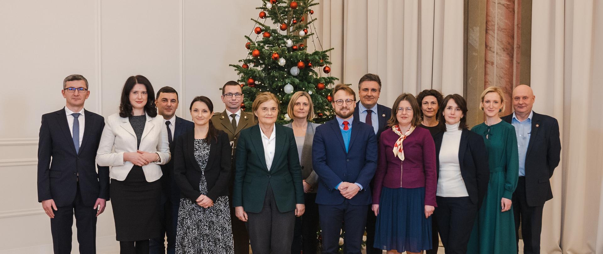 Pracownicy Ambasady RP w Wilnie