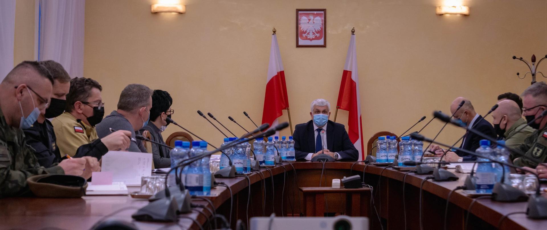 Posiedzenie Wojewódzkiego Zespołu Zarządzania Kryzysowego dotyczące sytuacji na granicy polsko-białoruskiej