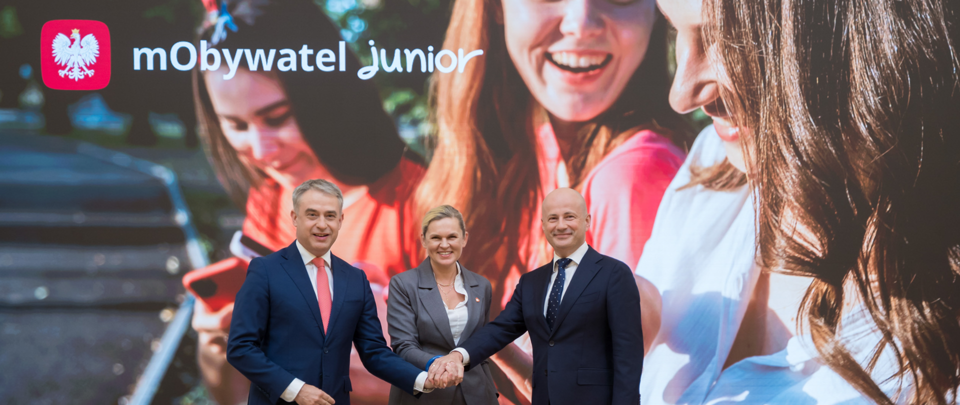 mObywatel Junior w mObywatelu. Cyfrowe usługi dla prawie 5 milionów uczniów, ich rodziców i opiekunów